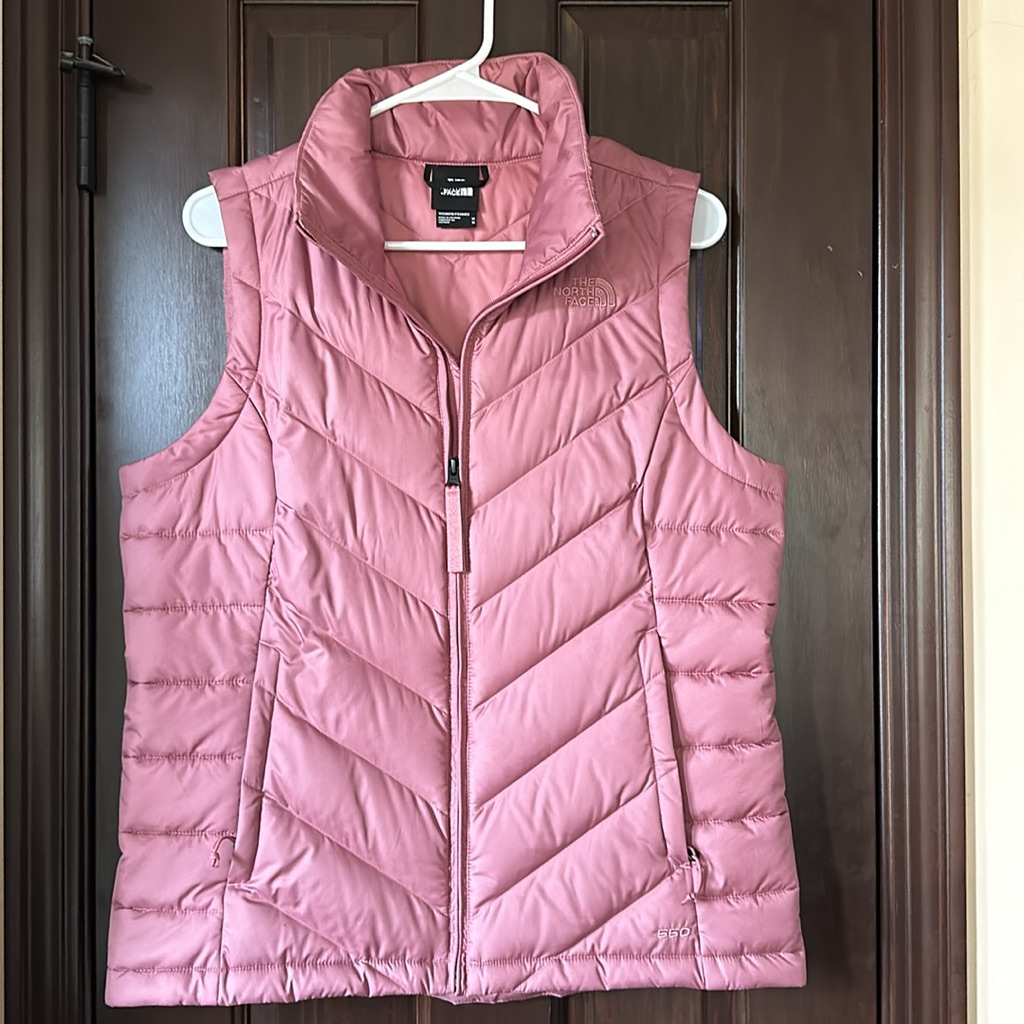 Women’s North Face Vest - Size Medium